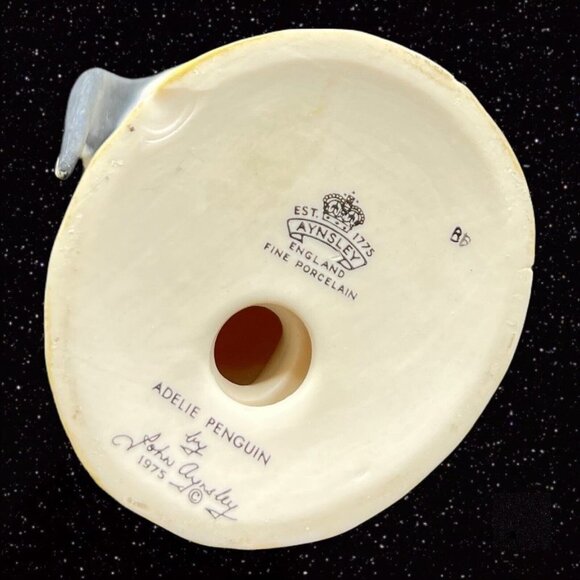 Aynsley Adelie Penquin Fine Porcelain by John Aynsley 1975 England Porcelain - Picture 7 of 9